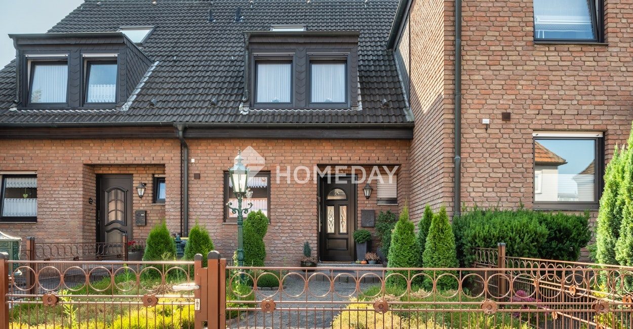 Einziehen und Wohlfühlen! Stetig modernisiertes Reihenhaus toller Ausstattung in idealer Lage